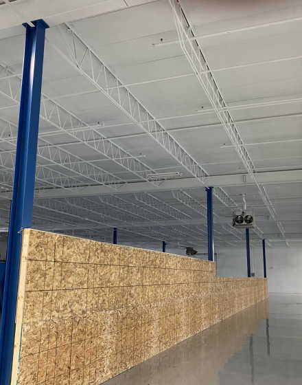 Industrial interior painting for warehouse building in Elk Grove Village project photo 1