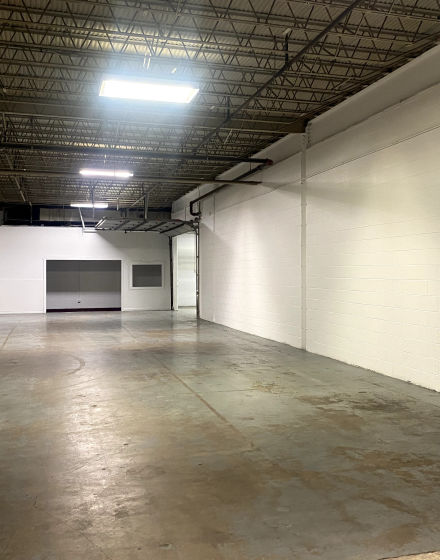 Warehouse interior painting in Cicero project photo 1