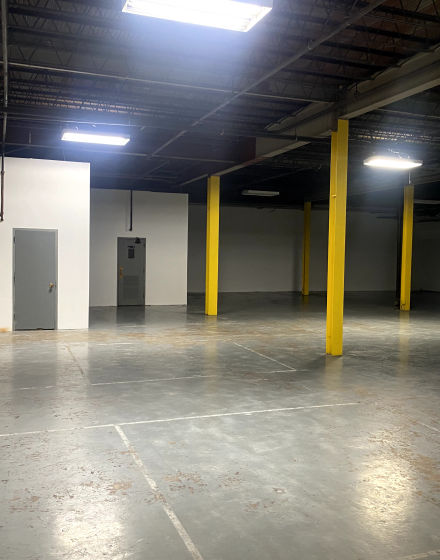 Warehouse interior painting in Cicero project photo 3